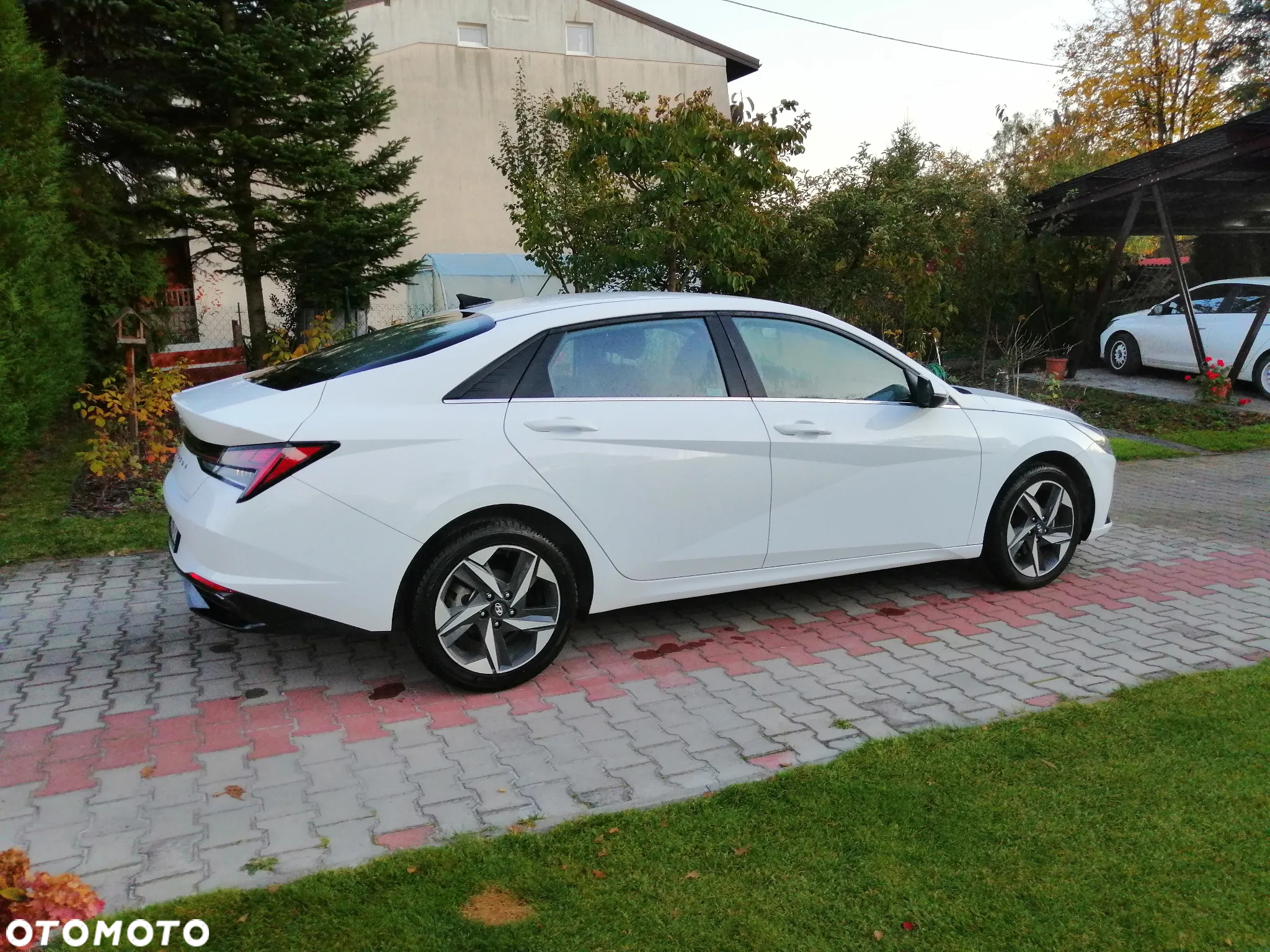 Hyundai Elantra 1.6 Smart - 11