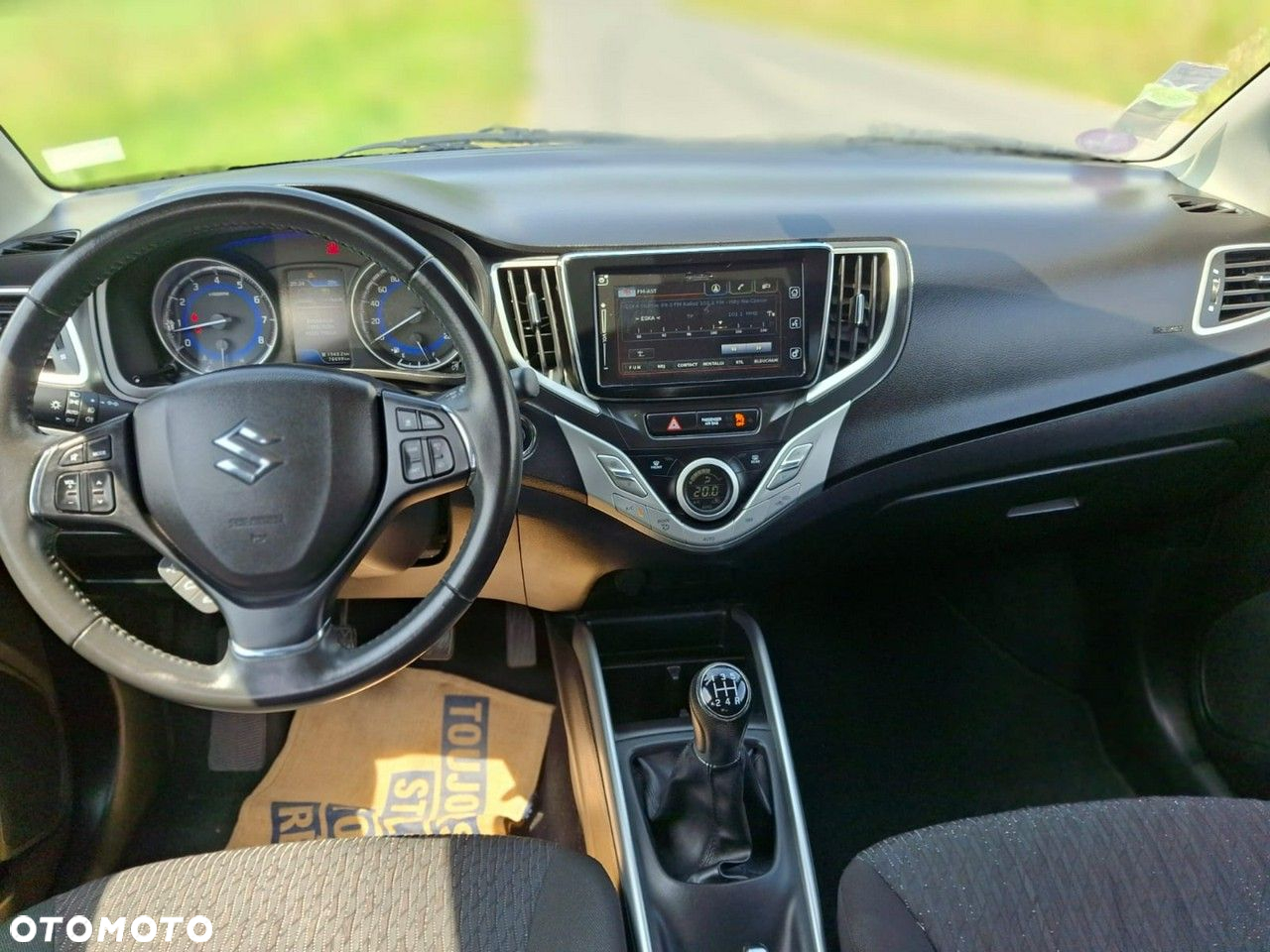 Suzuki Baleno - 13