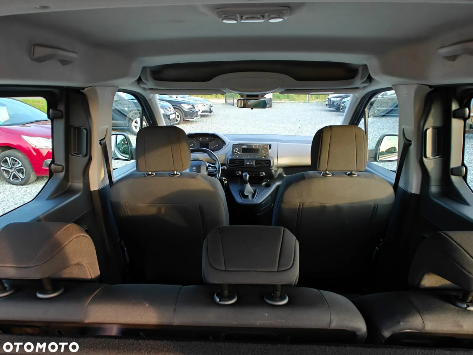 Peugeot Rifter 1.5 BlueHDI Allure S&S - 18