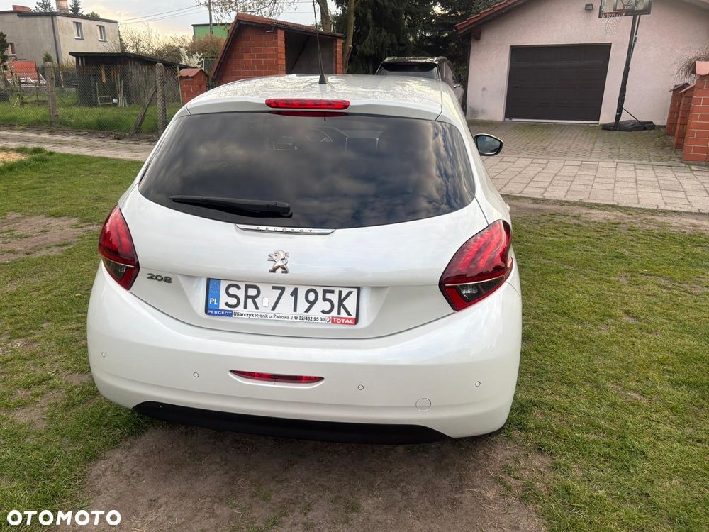Peugeot 208 1.2 PureTech Allure - 4