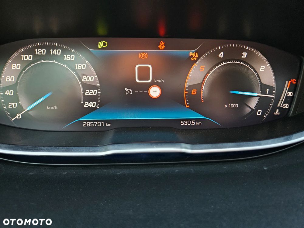 Peugeot 5008 BlueHDi 130 Active Pack - 18