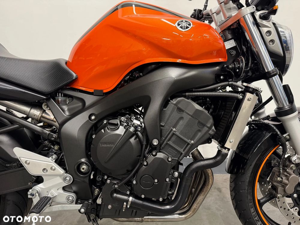 Yamaha FZ6 - 11