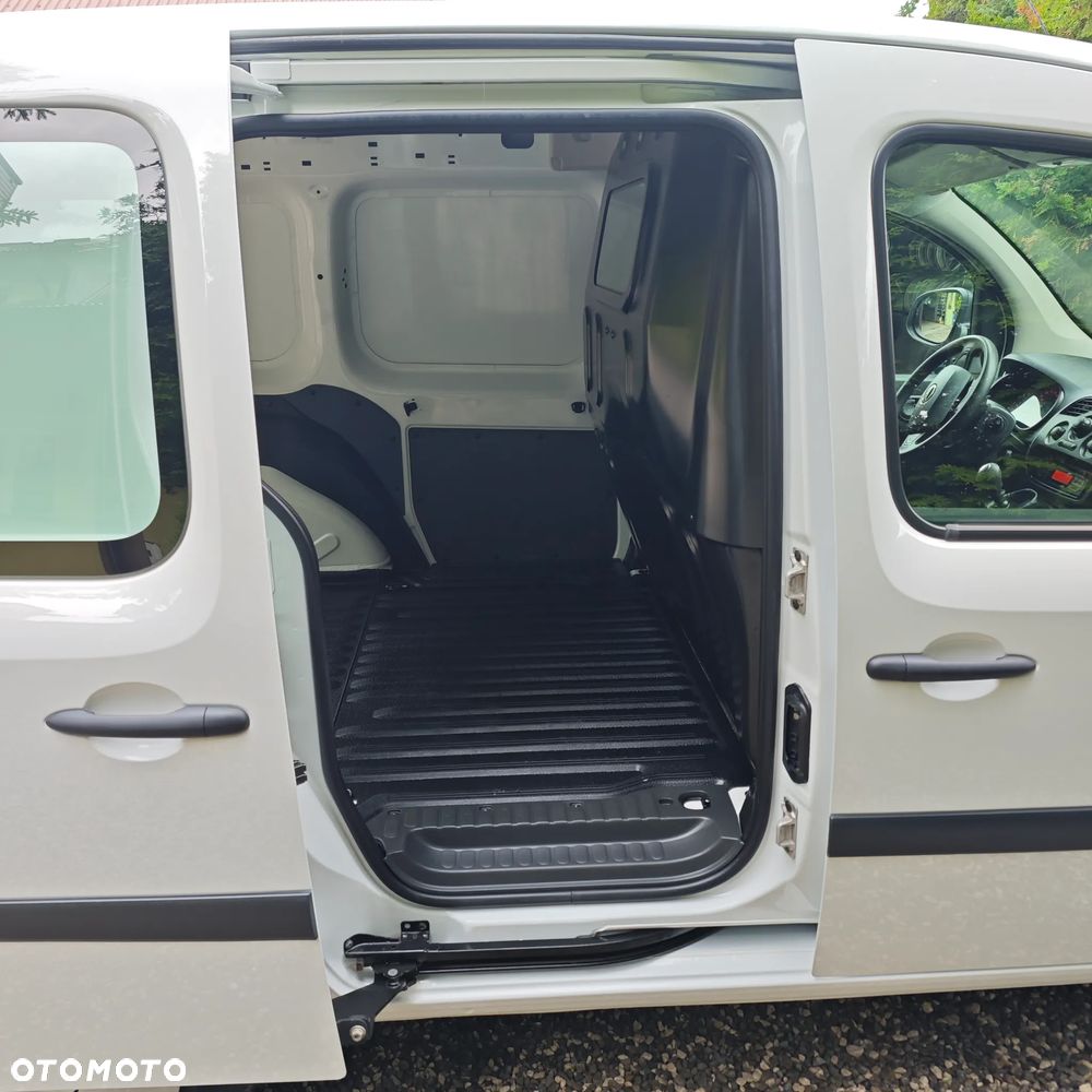 Nissan NV250 - 6