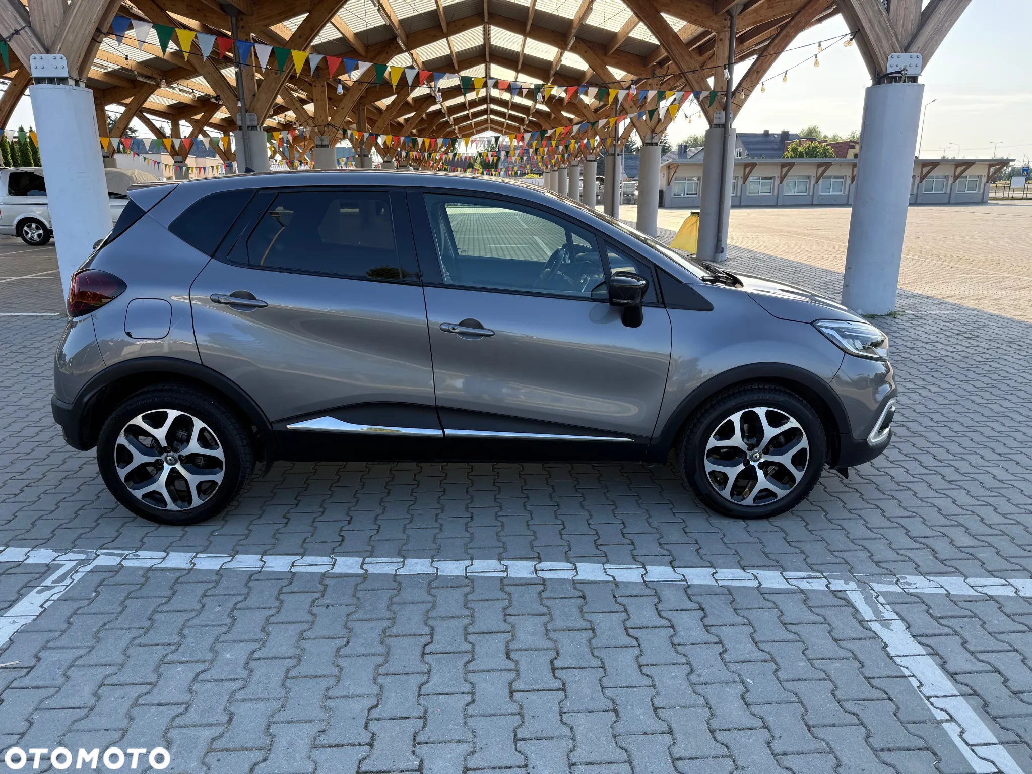 Renault Captur 1.5 dCi Zen EDC - 9