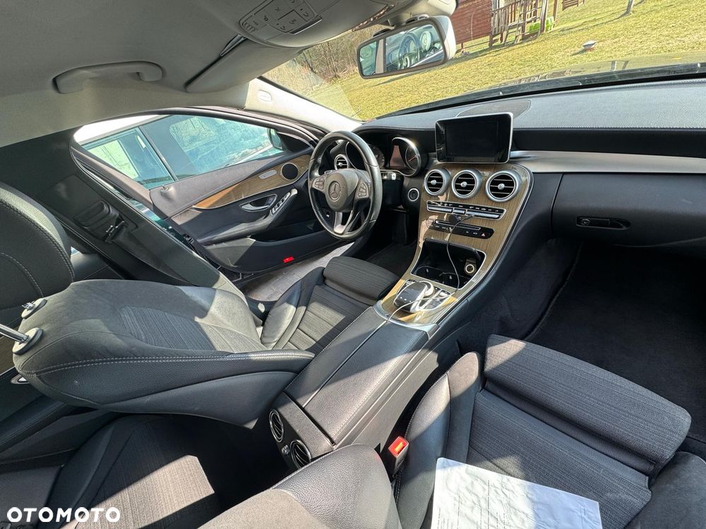 Mercedes-Benz Klasa C 180 7G-TRONIC - 5