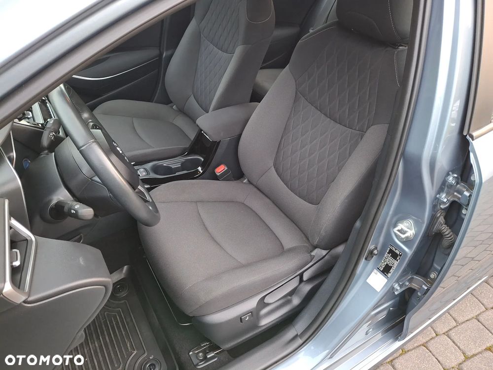 Toyota Corolla 1.8 Hybrid Comfort - 19