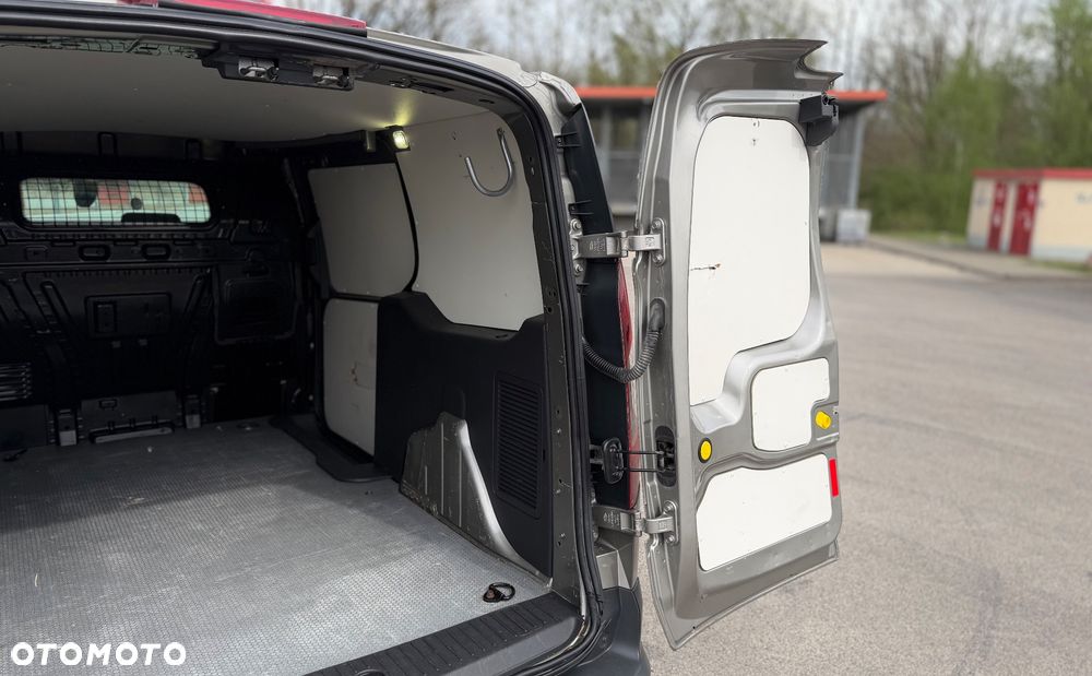 Ford Transit Connect L2H1 1.5 TDCI 8V 100KM 2017r - 18