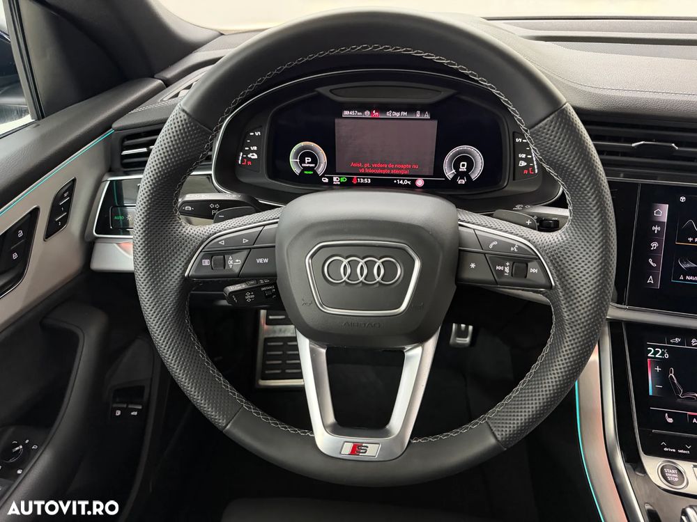Audi Q8 SUV TFSI e quattro 290 kW tiptronic S line business - 24