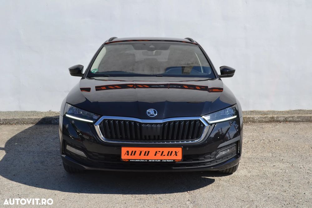 Skoda Octavia 2022 photo 2