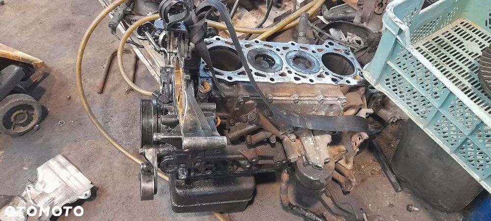 Dół silnika Renault Mascott 3.0 dxi 130 KM 150KM 2007-2010r. - 1