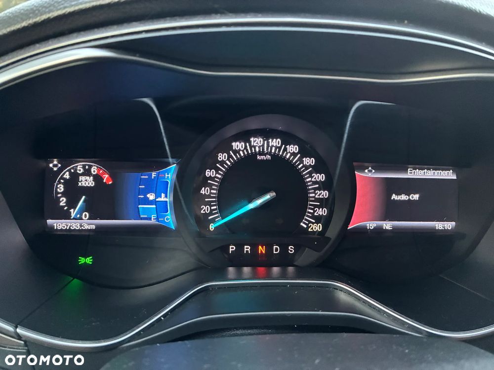 Ford Fusion - 7