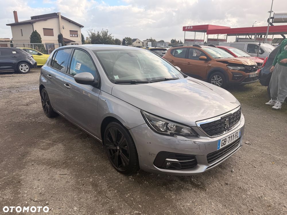 Peugeot 308 1.2 PureTech Allure S&S EAT8 - 3
