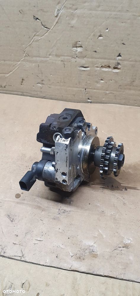 Pompa wtryskowa paliwa BMW 3 E90 7798333 - 4