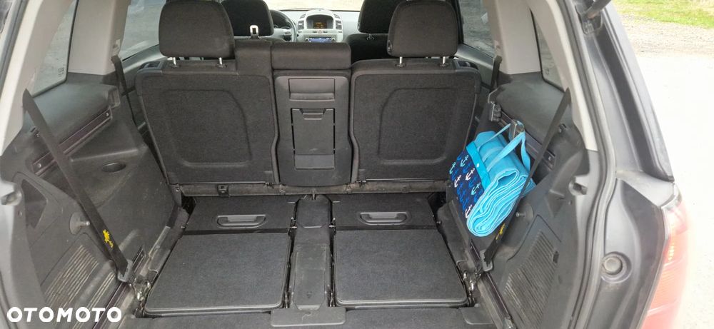 Opel Zafira 1.6 Elegance - 11