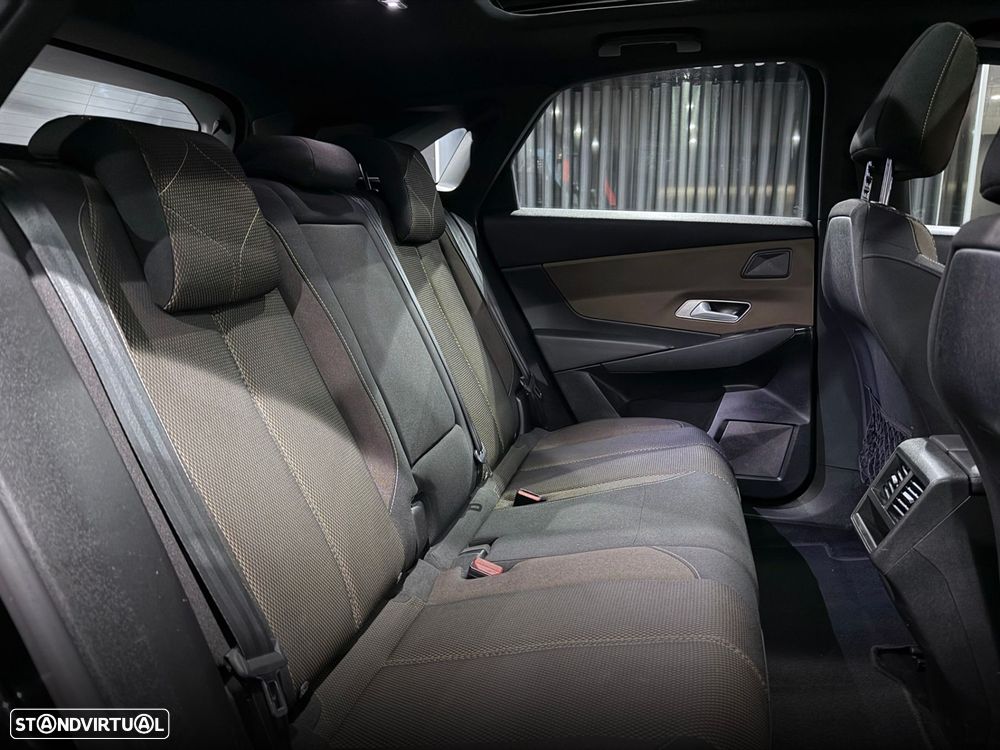 DS DS7 Crossback 1.5 BlueHDi So Chic EAT8 - 38