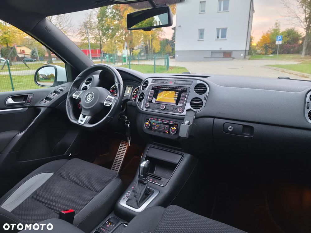 Volkswagen Tiguan 2.0 TDI SCR 4MOTION BlueMotion Technology DSG Exclusive - 34