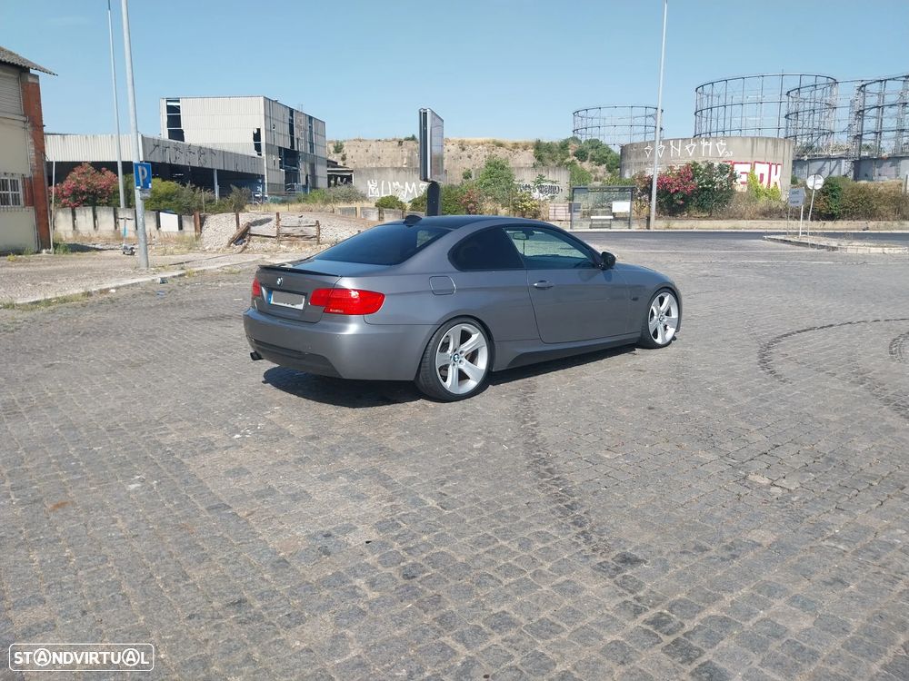 BMW 320 d Coupe Edição M - 11