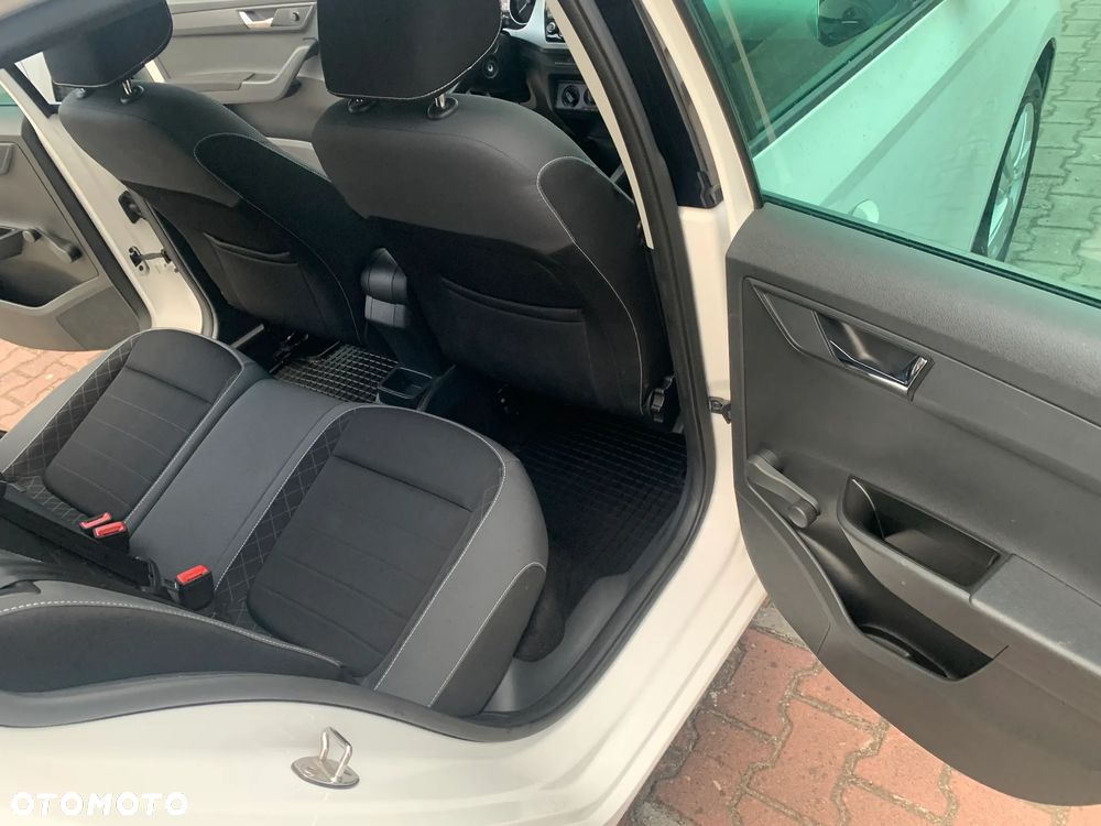 Skoda Fabia 1.0 TSI Ambition - 16
