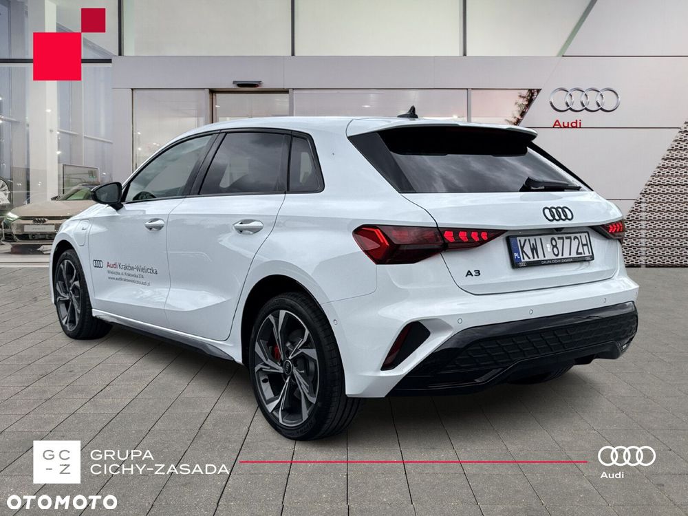 Audi A3 Sportback - 3