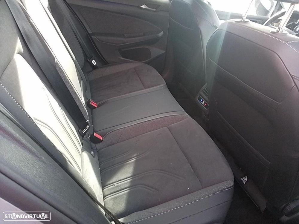 VW Golf 1.5 TSI e-Hybrid Style DSG - 5