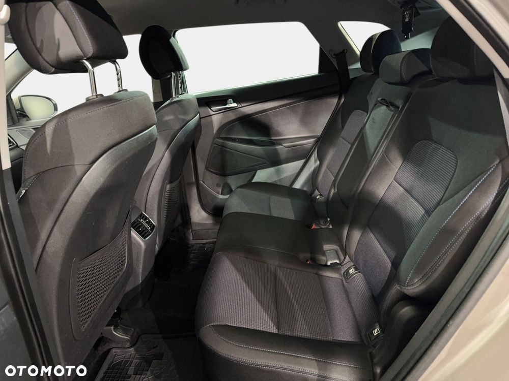 Hyundai Tucson - 13