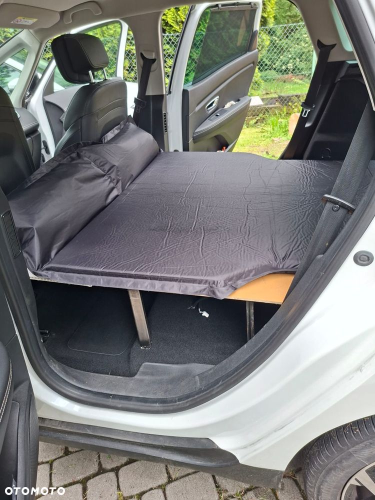 Renault Scenic - 24