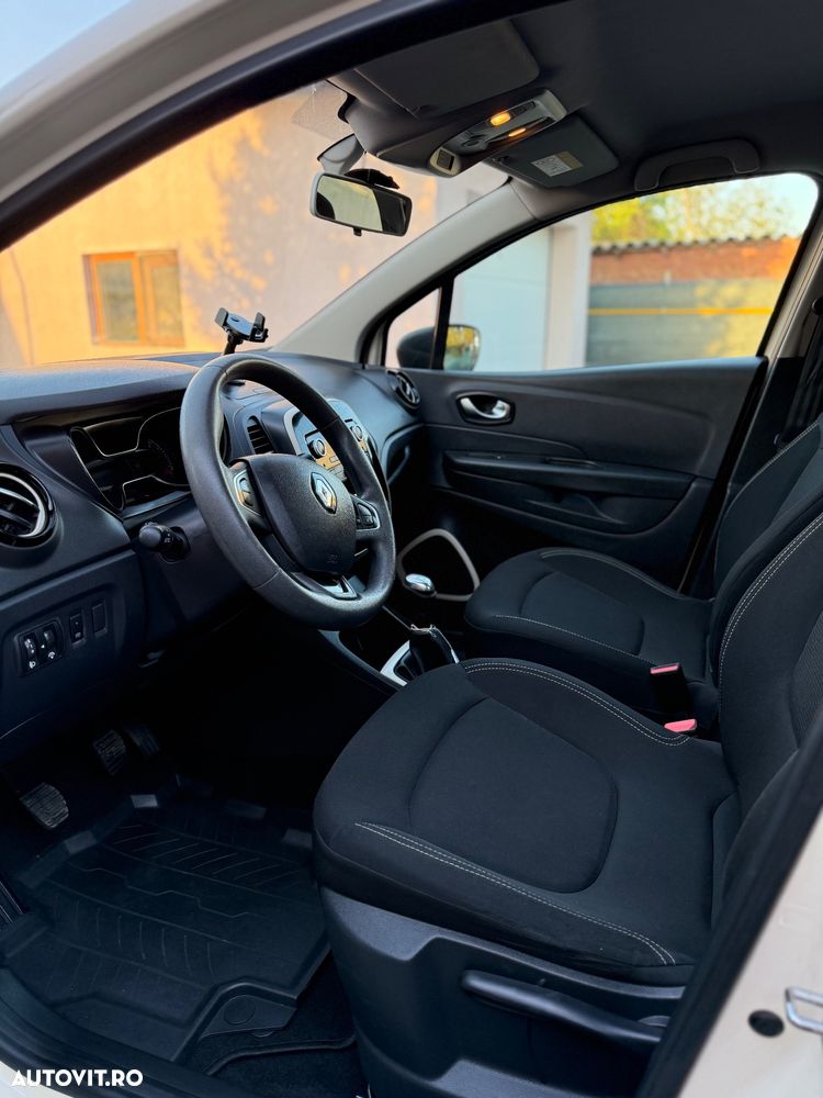 Renault Captur TCe Life - 15