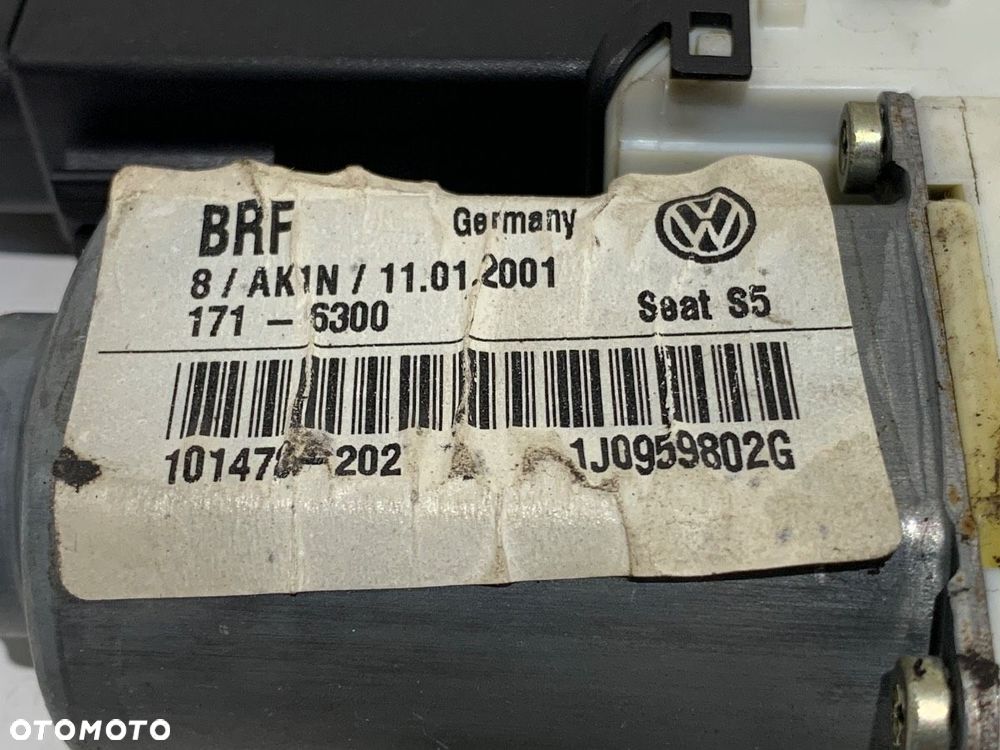 SILNIK PODNOSZENIA SZYBY PRAWY PRZÓD  SEAT LEON (1M1) 1999 - 2006 1.6 16 V 77 kW [105 KM] benzyna - 5