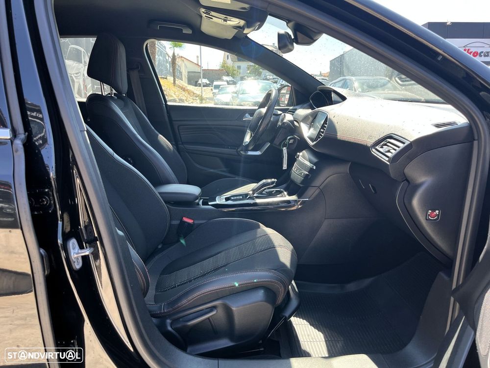 Peugeot 308 1.5 BlueHDi GT Line EAT8 - 39