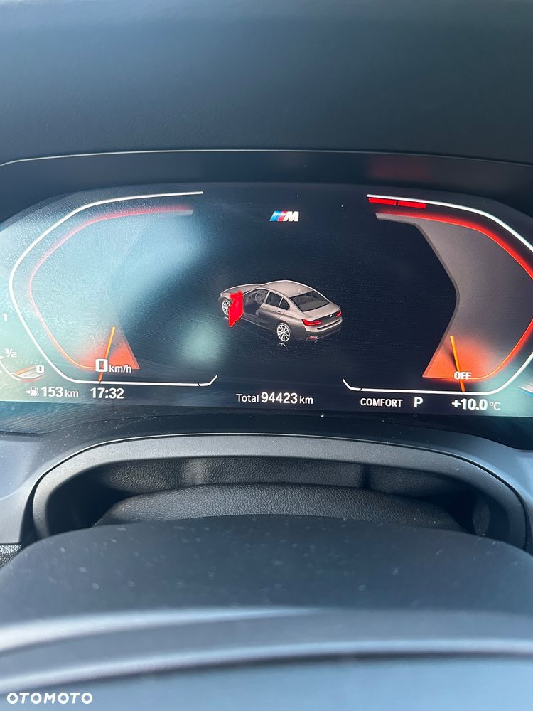 BMW Seria 3 330i xDrive - 13