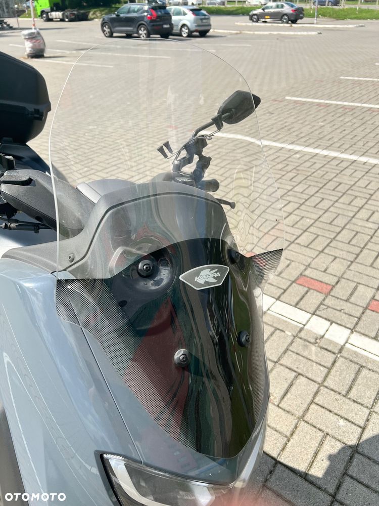 Yamaha NMAX - 8