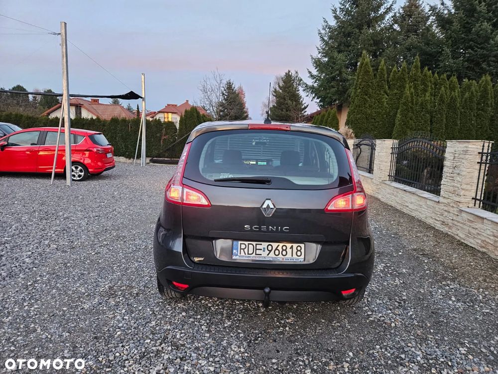 Renault Scenic 1.6 16V Confort Expression - 6