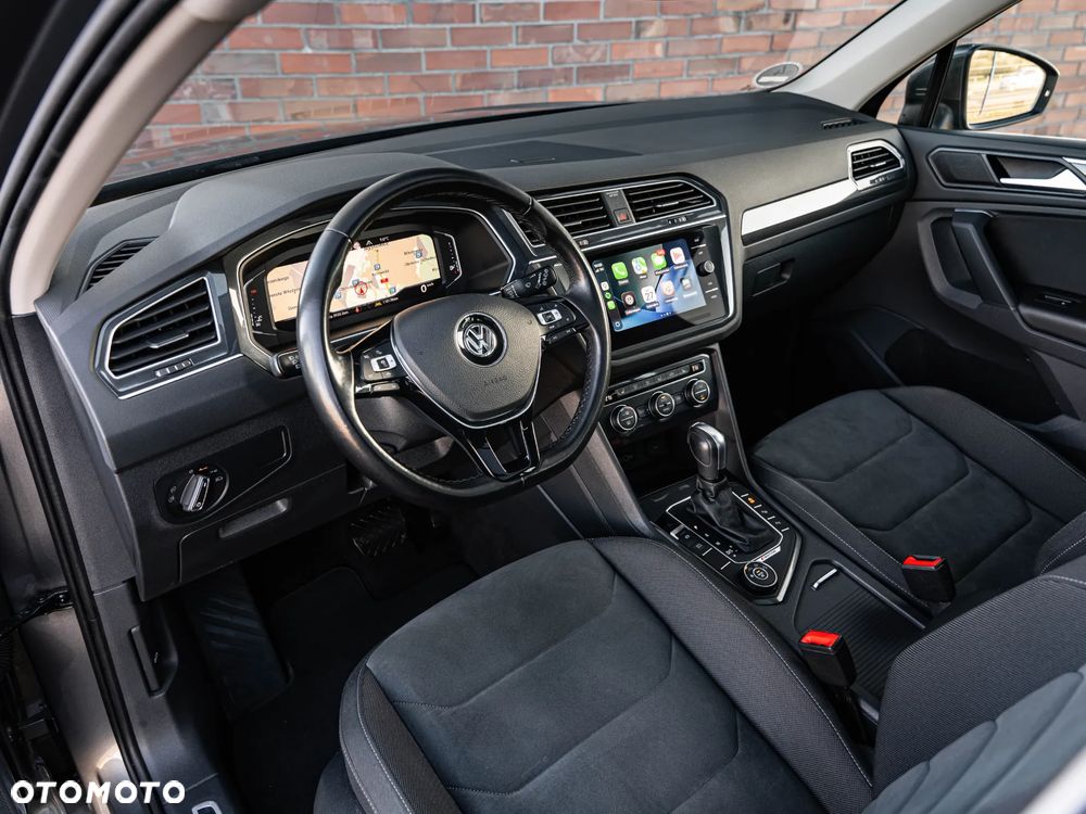 Volkswagen Tiguan - 22