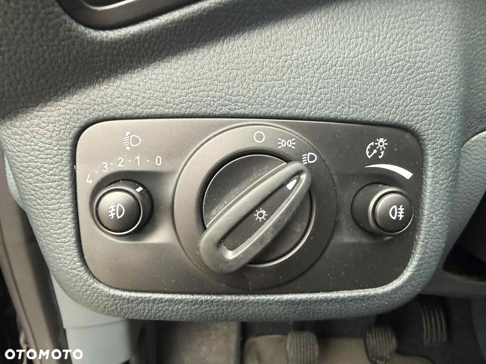 Ford C-MAX - 14