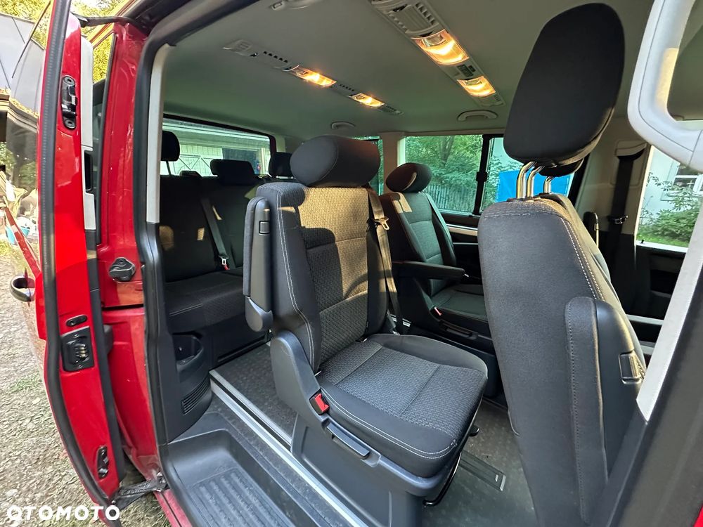 Volkswagen Multivan 2.0 TDI L1 Trendline DSG - 17