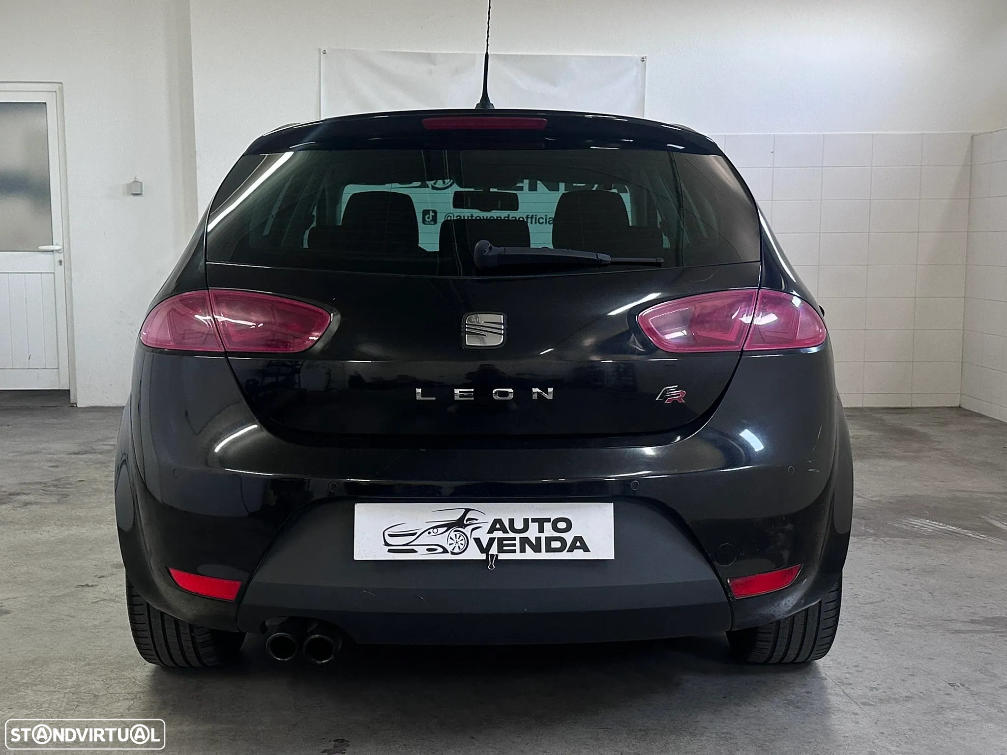 SEAT Leon 2.0 TDI FR DPF - 6