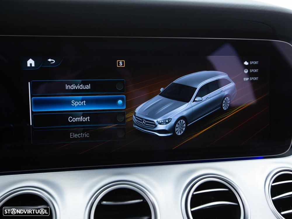 Mercedes-Benz E 300 de 4Matic 9G-TRONIC - 34
