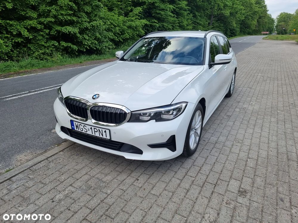 BMW Seria 3 320d Edition Luxury Line Purity - 2