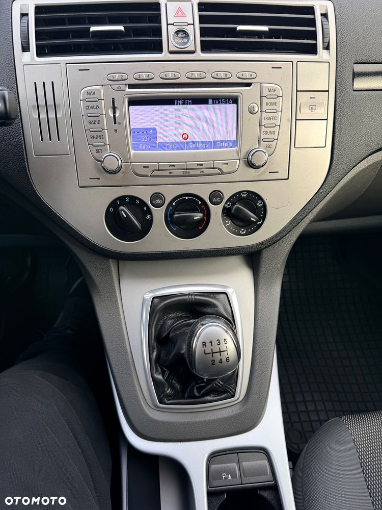 Ford Kuga - 15
