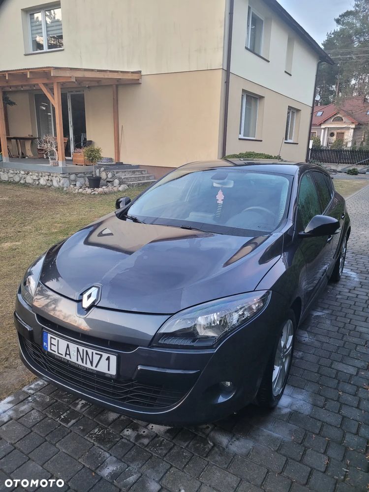 Renault Megane dCi 90 FAP Paris - 6