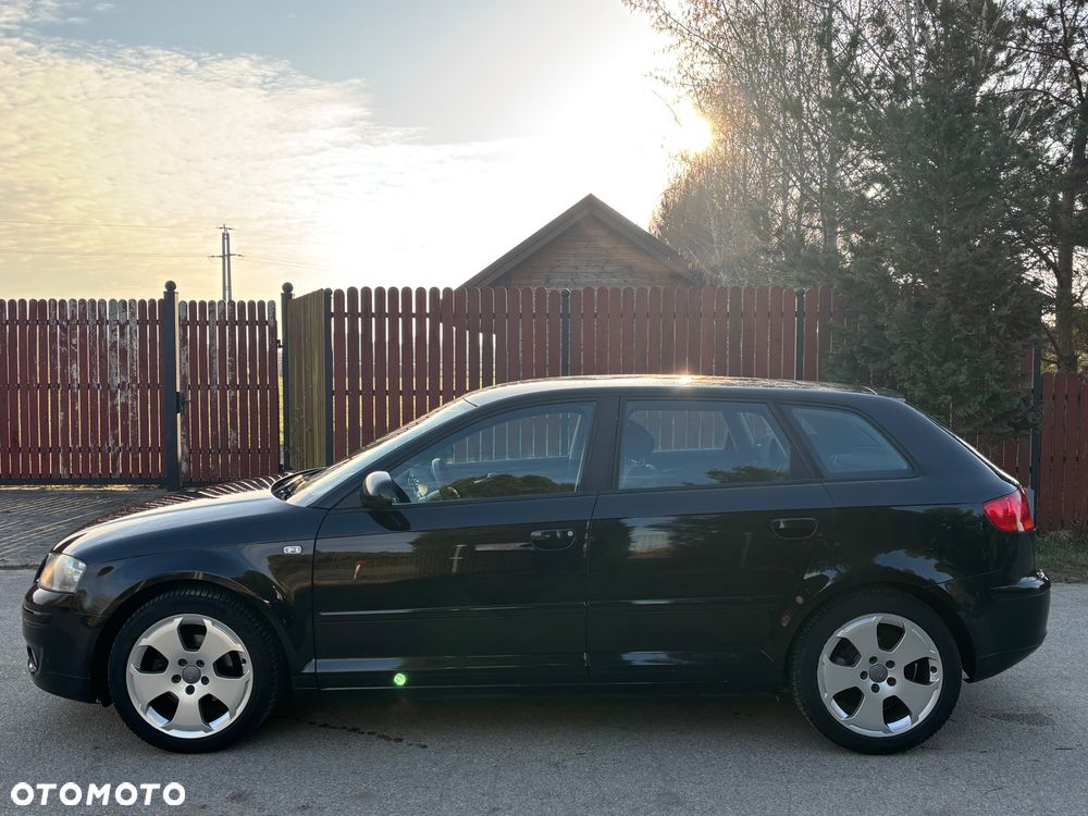 Audi A3 Sportback - 14