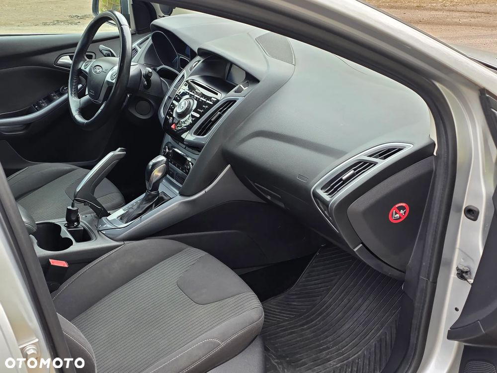 Ford Focus - 14
