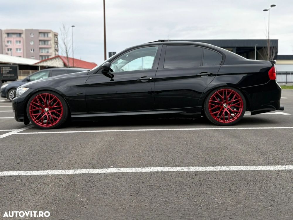 BMW Seria 3 320d DPF Efficient Dynamics Edition - 13