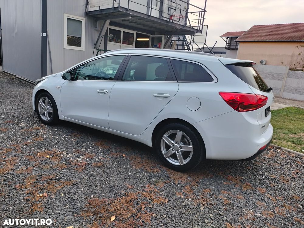 Kia Ceed - 23