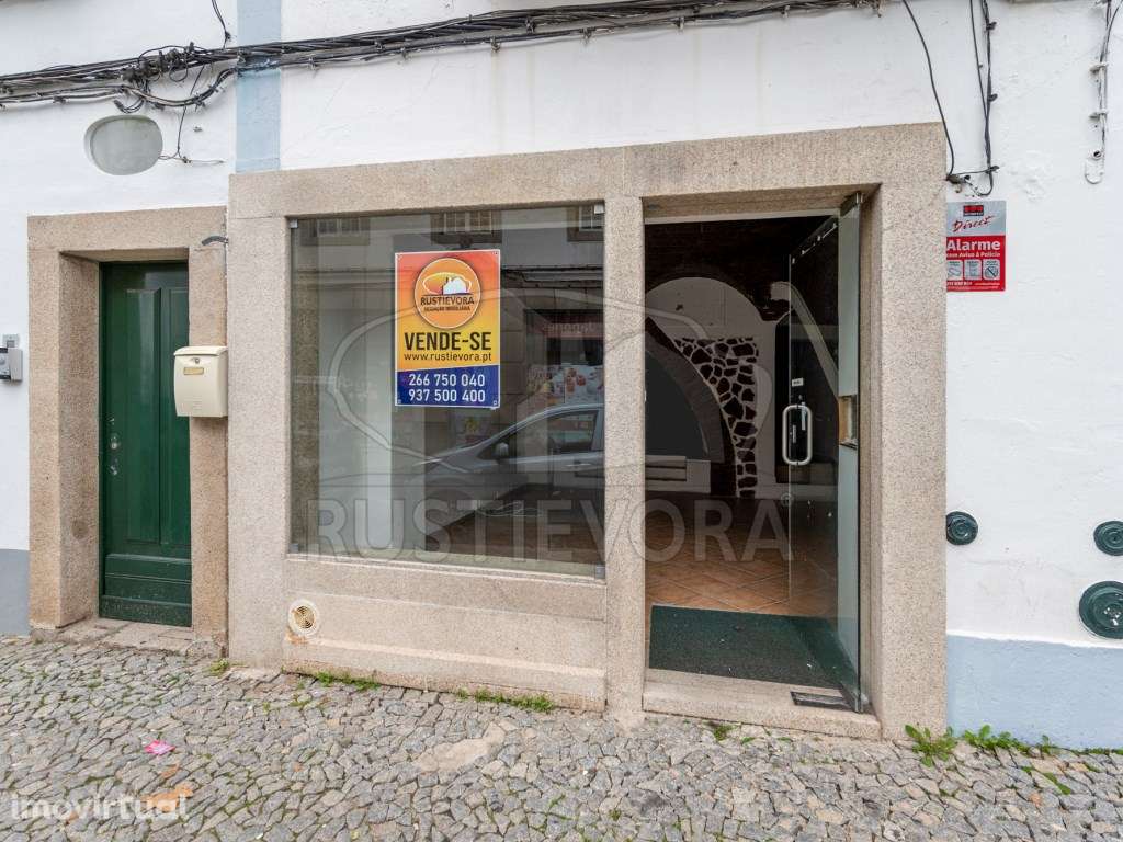 Espaço Comercial de Rés-do-chão, comércio ou serviços - Grande imagem: 2/9