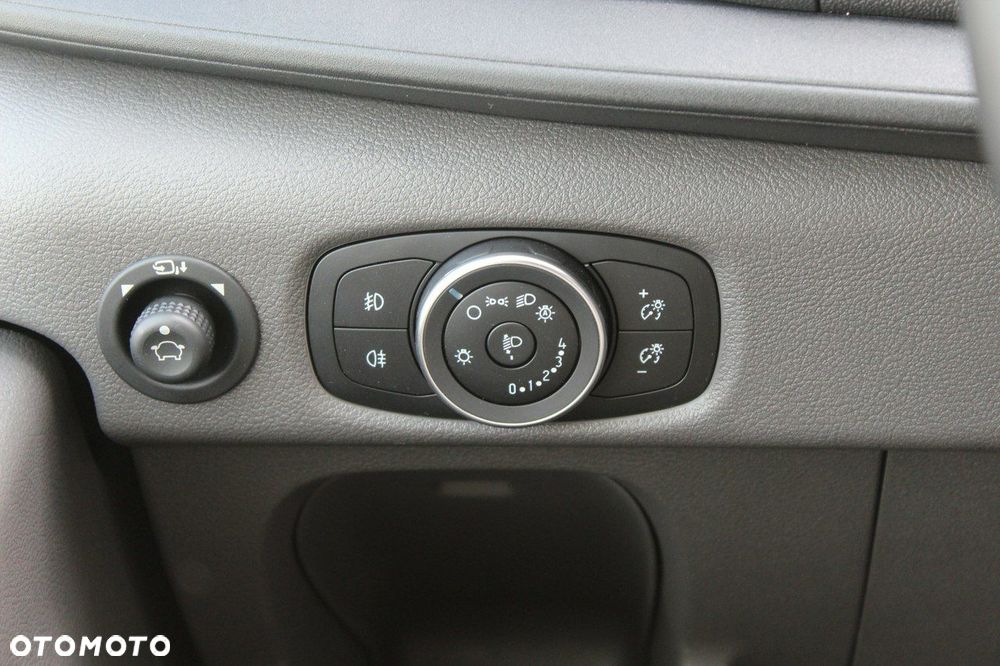 Ford Transit - 20