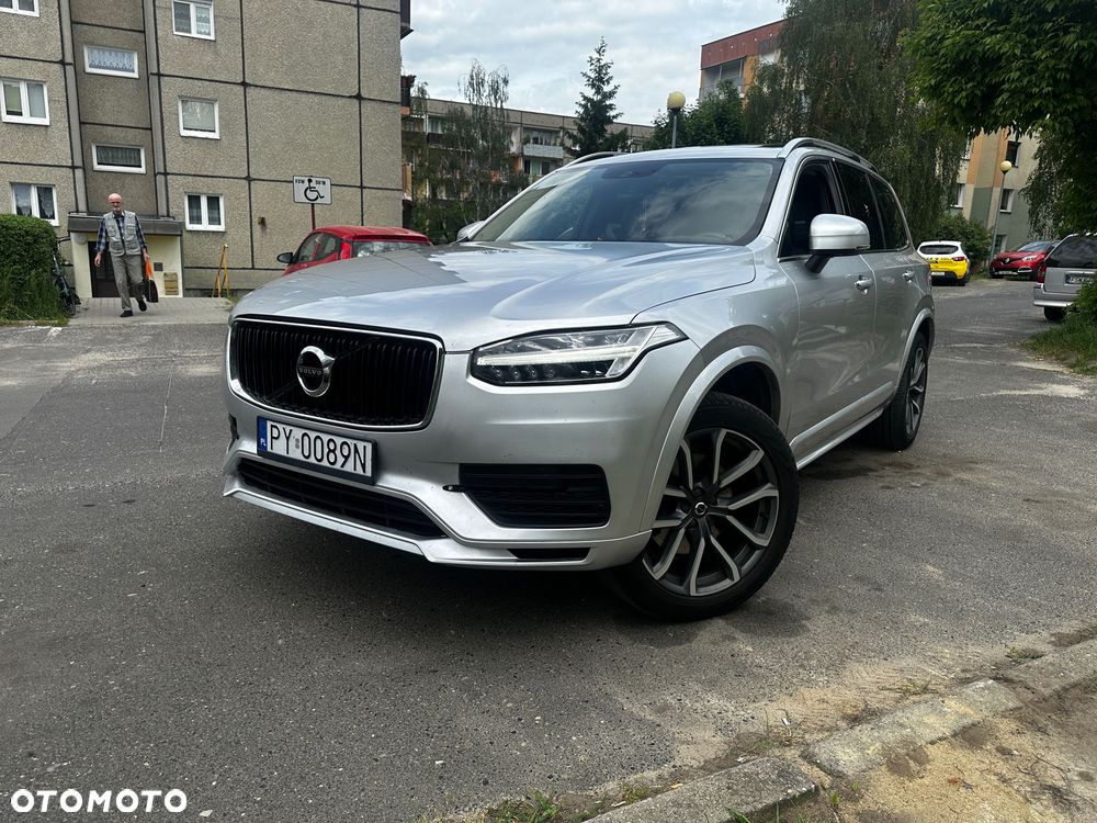 Volvo XC 90 - 1