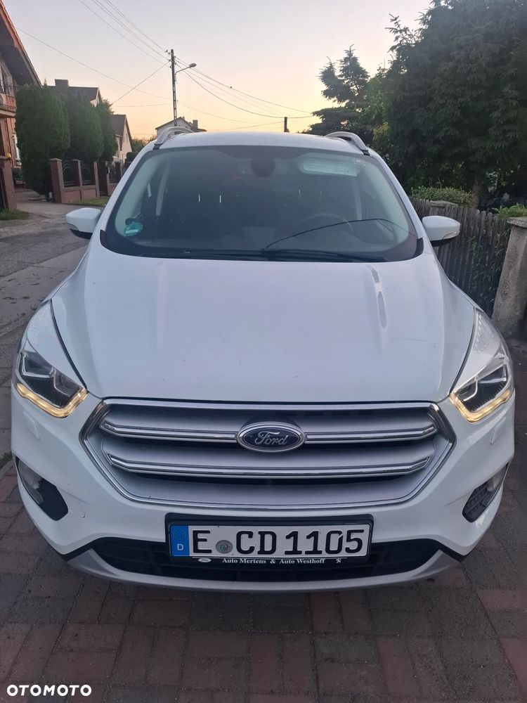 Ford Kuga 2.0 TDCi 2x4 Cool & Connect - 1