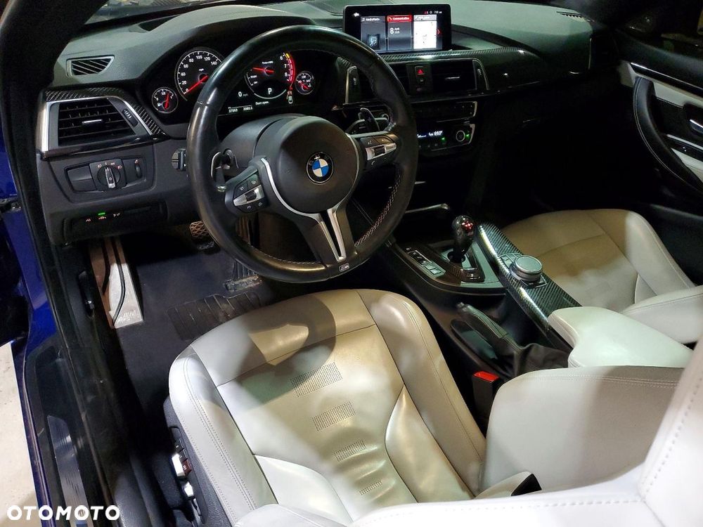 BMW M4 DKG - 8