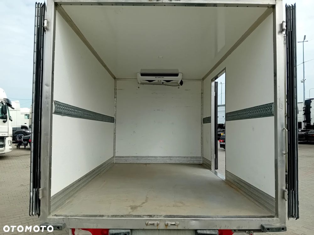 Mercedes-Benz SPRINTER 316 - 11